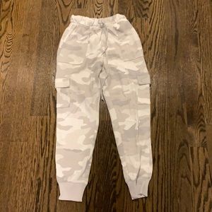 Pink- Victoria’s Sweatpants